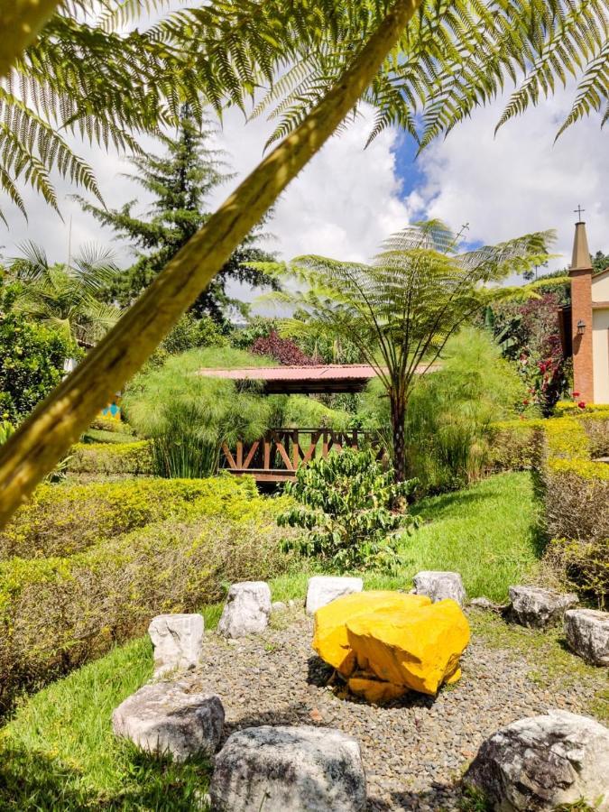 Hosteria El Paraiso Hotel Jardin Exterior photo