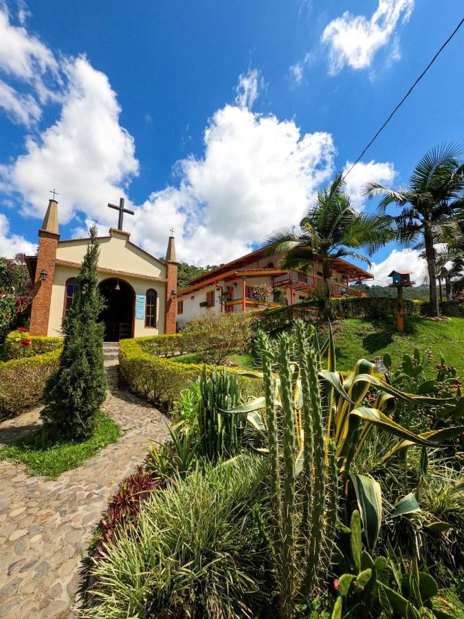 Hosteria El Paraiso Hotel Jardin Exterior photo