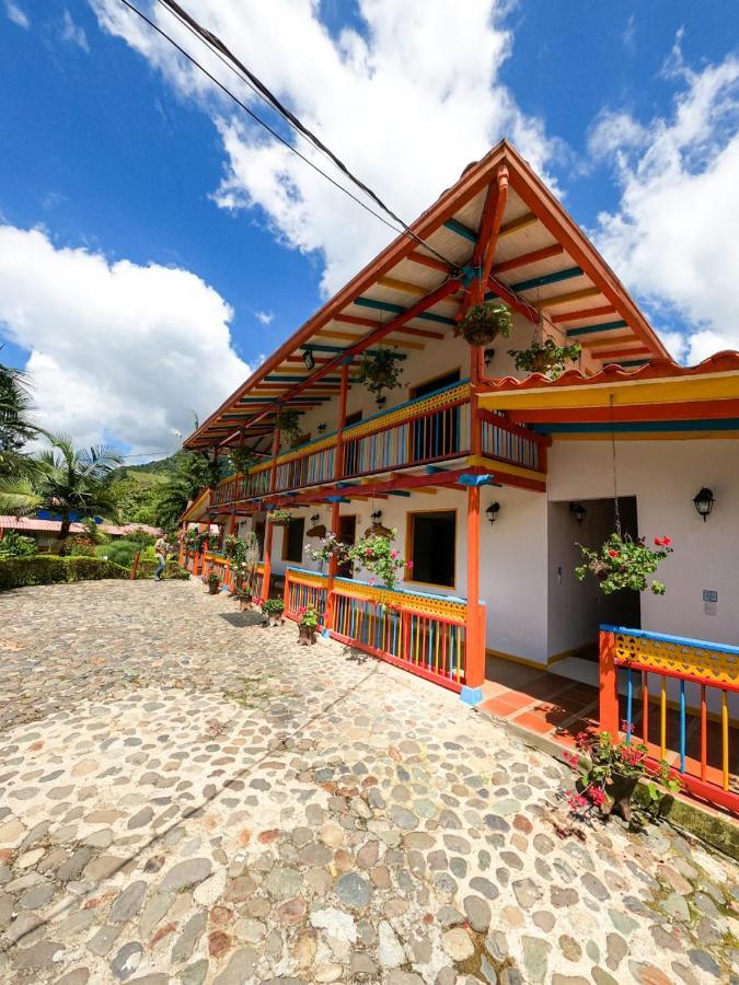 Hosteria El Paraiso Hotel Jardin Exterior photo