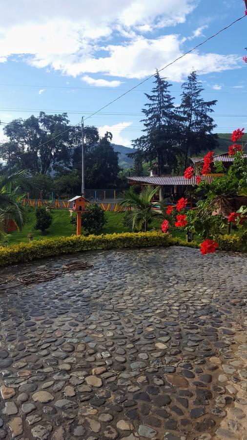 Hosteria El Paraiso Hotel Jardin Exterior photo