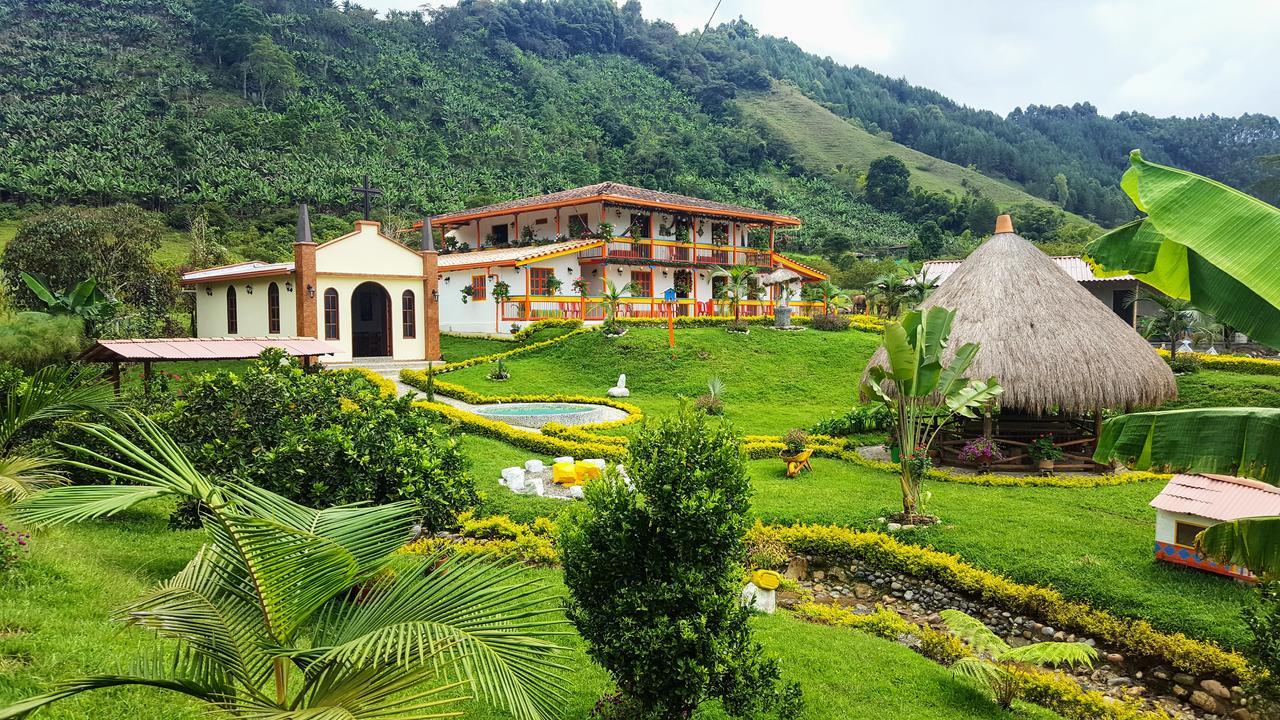 Hosteria El Paraiso Hotel Jardin Exterior photo