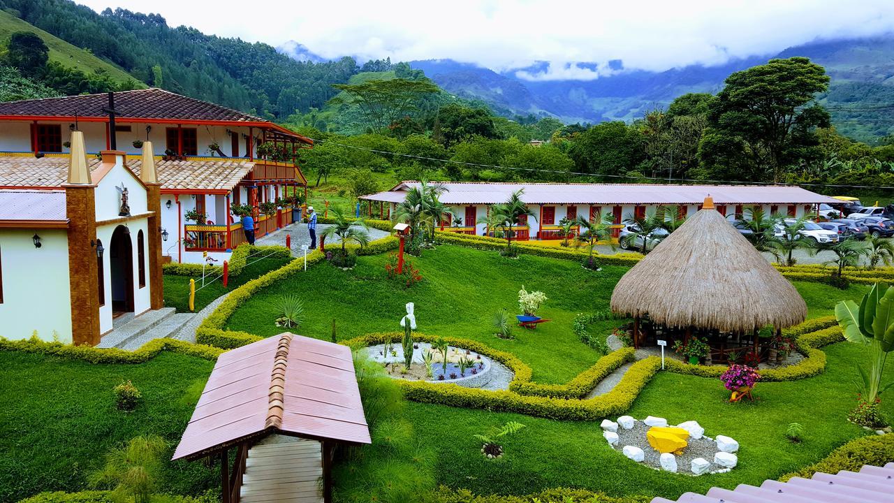 Hosteria El Paraiso Hotel Jardin Exterior photo