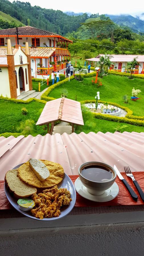 Hosteria El Paraiso Hotel Jardin Exterior photo